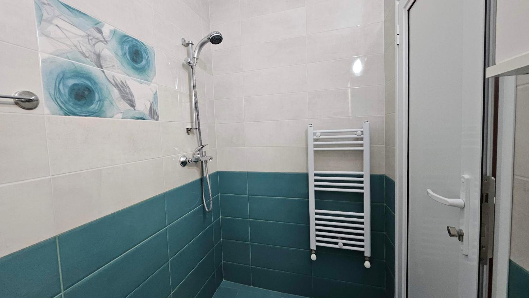 Guest Rooms Kostovi 네세부르 외부 사진